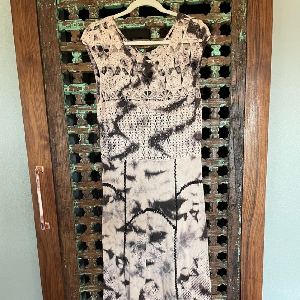 Unique tie-dyed, knit dress with cap sleeves